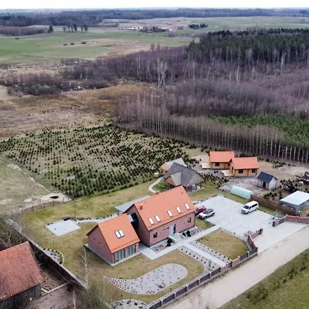 Konukevi Rojst Borowinowy