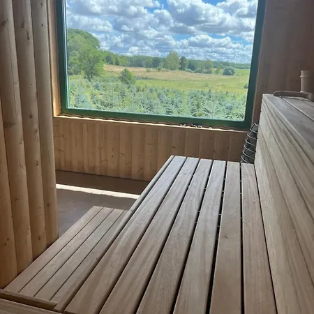 Konukevi Rojst Borowinowy *